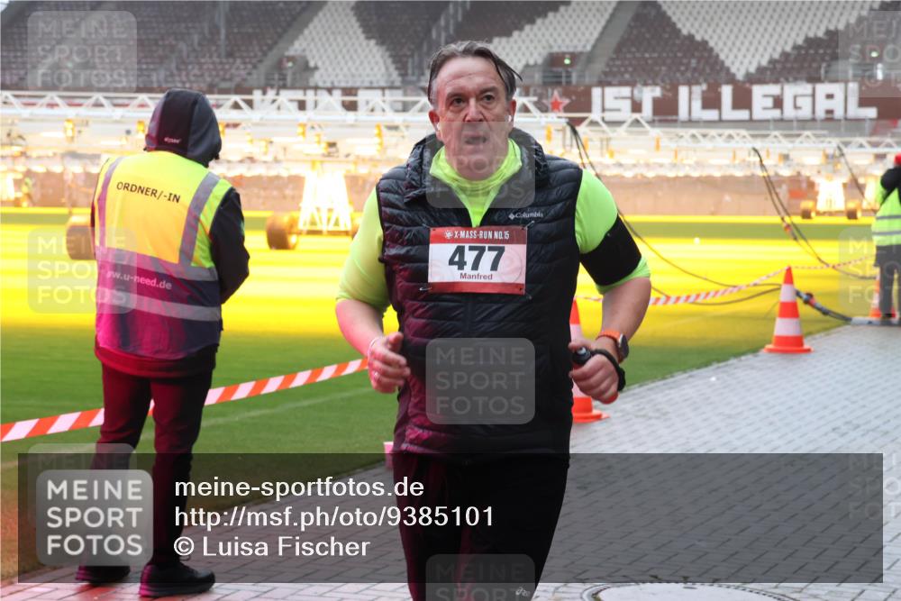 07.12.2025 - St. Pauli X-Mass-Run No. 15 Luisa Fischer http://msf.ph/oto/9385101 07.12.2025 11:33:18 Ziel 15, 477, 321, 477, 977, 1013, 1591, 1884, 1886, 1998, 1999, 2000, 2005, 2015, 2016, 2107, 2113, 2278, 2281, 2282, 2283, 2284, 2662, 3269, 3271 meine-sportfotos.de