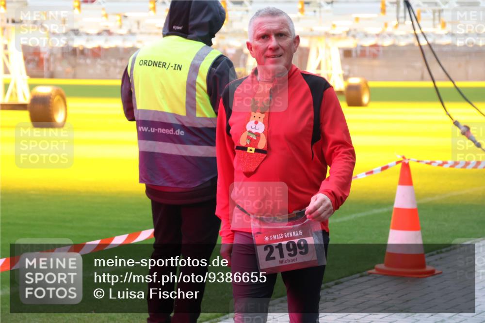 07.12.2025 - St. Pauli X-Mass-Run No. 15 Luisa Fischer http://msf.ph/oto/9386655 07.12.2025 11:41:33 Ziel 15, 2199, 52, 726, 727, 1277, 2199, 2292, 2294, 2425, 2465, 2466, 2470, 2471, 2476, 2479, 2491, 2708, 2710, 2865, 2947, 2976, 3153, 3204, 3259, 3505, 3592, 3619, 3747, 3748, 3880, 3885, 3912, 4608 meine-sportfotos.de