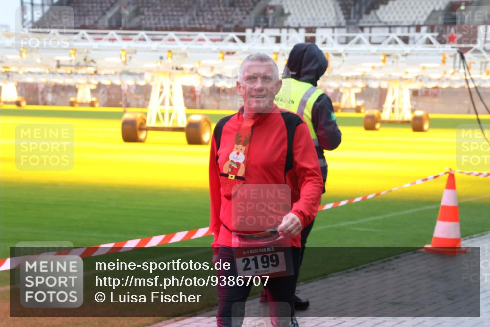 07.12.2025 - St. Pauli X-Mass-Run No. 15 Luisa Fischer http://msf.ph/oto/9386707 07.12.2025 11:41:34 Ziel 15, 2199, 52, 726, 727, 1277, 2199, 2292, 2294, 2425, 2465, 2466, 2470, 2471, 2476, 2479, 2491, 2708, 2710, 2865, 2947, 2976, 3153, 3204, 3259, 3505, 3532, 3592, 3619, 3747, 3748, 3880, 3885, 3912, 4608 meine-sportfotos.de