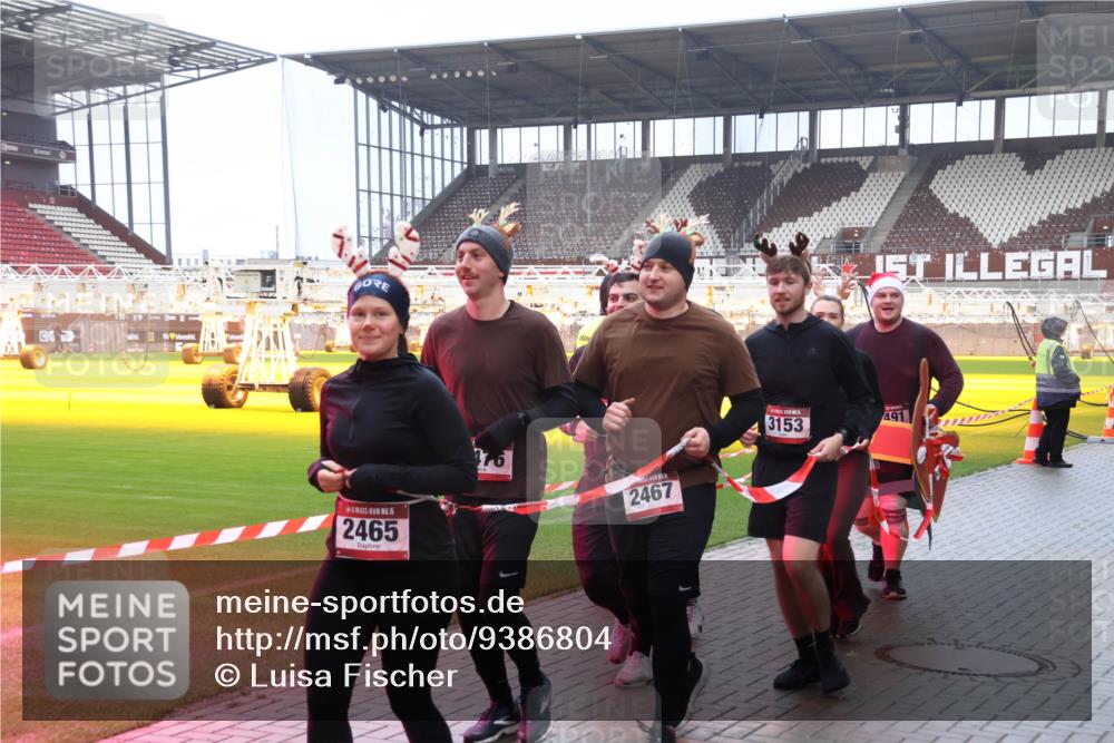 07.12.2025 - St. Pauli X-Mass-Run No. 15 Luisa Fischer http://msf.ph/oto/9386804 07.12.2025 11:42:09 Ziel 15, 2465, 2467, 3153, 491, 15, 1801, 2231, 2435, 2465, 2466, 2470, 2471, 2476, 2479, 2491, 3153, 3204, 3222, 3393, 3479, 3505, 3532, 3555, 3717, 3718, 3732, 3755, 3757, 3764, 3784, 3922, 3923 meine-sportfotos.de