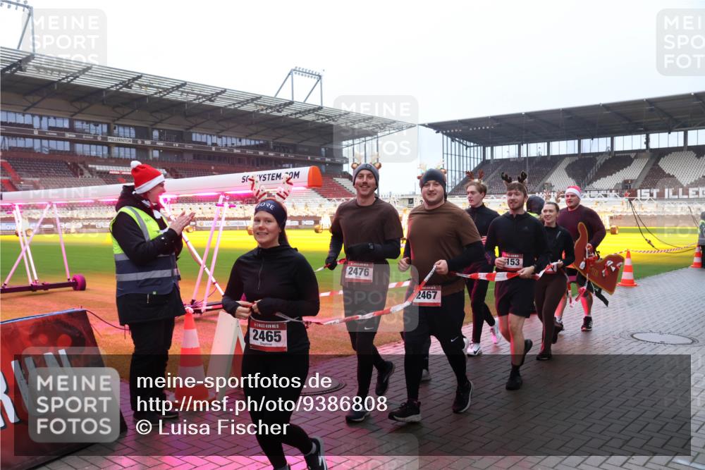 07.12.2025 - St. Pauli X-Mass-Run No. 15 Luisa Fischer http://msf.ph/oto/9386808 07.12.2025 11:42:10 Ziel 15, 2465, 2476, 2467, 153, 15, 462, 1801, 2231, 2291, 2435, 2465, 2466, 2470, 2471, 2476, 2479, 2491, 3153, 3204, 3222, 3393, 3479, 3505, 3532, 3555, 3717, 3718, 3732, 3755, 3757, 3764, 3784, 3922, 3923 meine-sportfotos.de