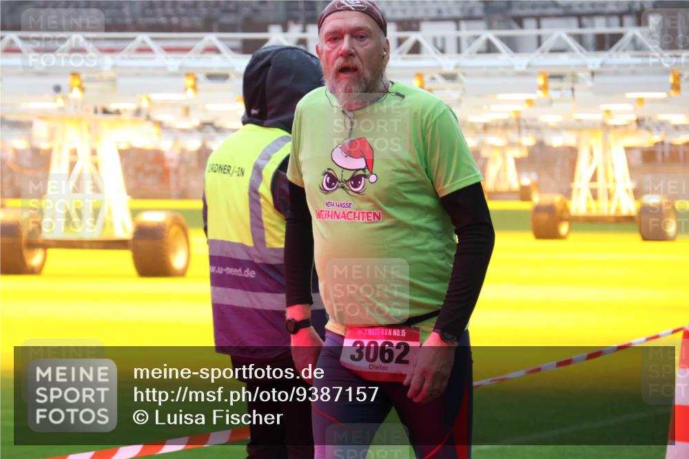 07.12.2025 - St. Pauli X-Mass-Run No. 15 Luisa Fischer http://msf.ph/oto/9387157 07.12.2025 10:22:06 Ziel 15, 3062, 149, 270, 1326, 2173, 2927, 2944, 2945, 2997, 3062, 3091, 3384, 3540, 3541, 3848, 3849, 3988, 4117, 4158, 4169, 4170, 4321, 4322, 4323 meine-sportfotos.de
