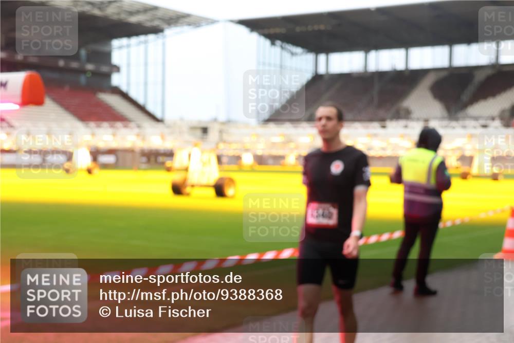 07.12.2025 - St. Pauli X-Mass-Run No. 15 Luisa Fischer http://msf.ph/oto/9388368 07.12.2025 11:52:21 Ziel 648, 650, 1916, 2025, 2027, 2121, 3445, 3583, 3648, 3650, 3659, 3790, 3794, 3795, 3853, 3865, 3875, 4602, 4610 meine-sportfotos.de