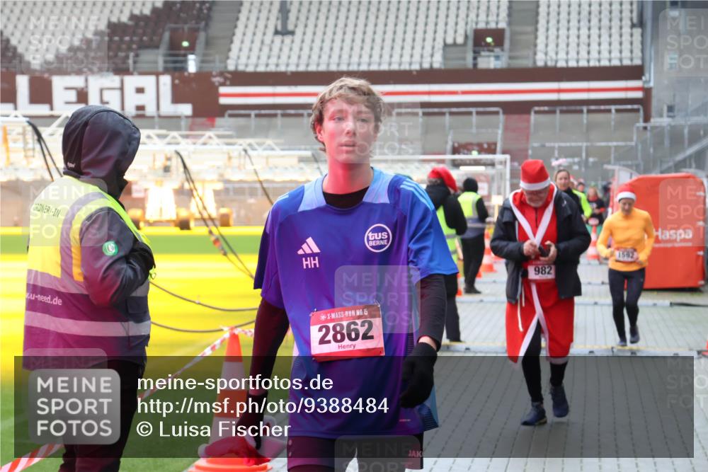 07.12.2025 - St. Pauli X-Mass-Run No. 15 Luisa Fischer http://msf.ph/oto/9388484 07.12.2025 11:53:18 Ziel 15, 2862, 982, 1592, 104, 613, 618, 620, 982, 1238, 1239, 1289, 1290, 1467, 1592, 1803, 2685, 2735, 2862, 2966, 3006, 3355, 3356, 3749, 3750, 3886, 4612 meine-sportfotos.de