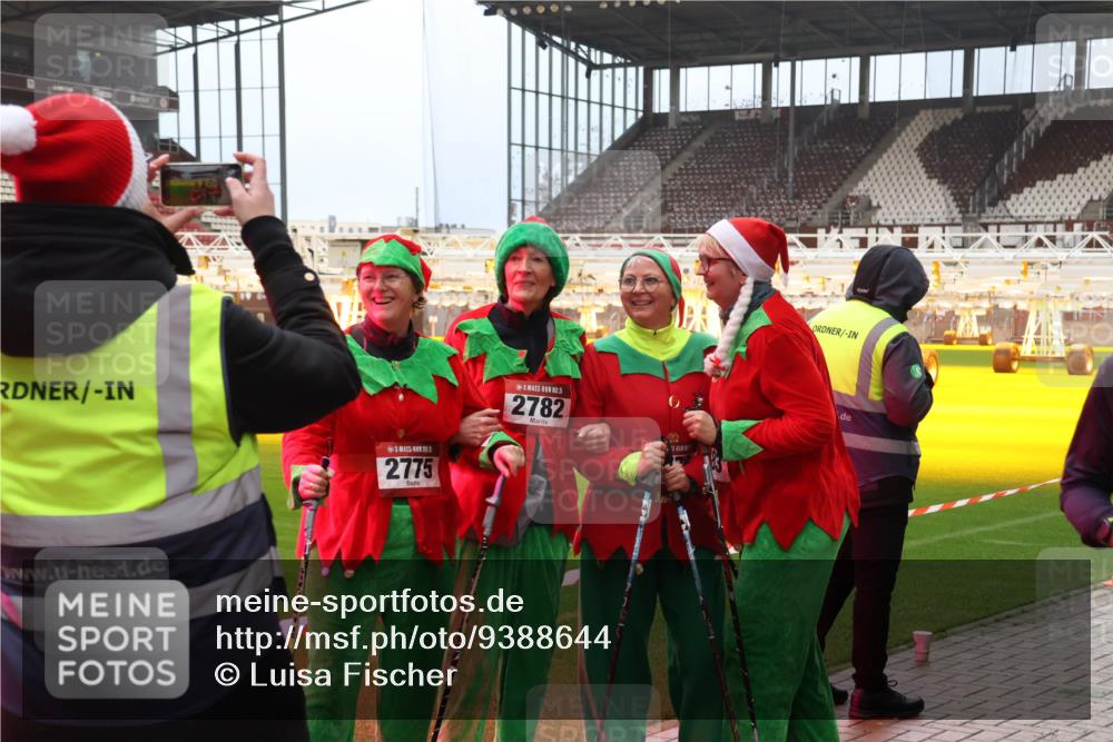 07.12.2025 - St. Pauli X-Mass-Run No. 15 Luisa Fischer http://msf.ph/oto/9388644 07.12.2025 11:55:36 Ziel 5, 2775, 2782, 1448, 1657, 1720, 1835, 2671, 3611, 3991 meine-sportfotos.de
