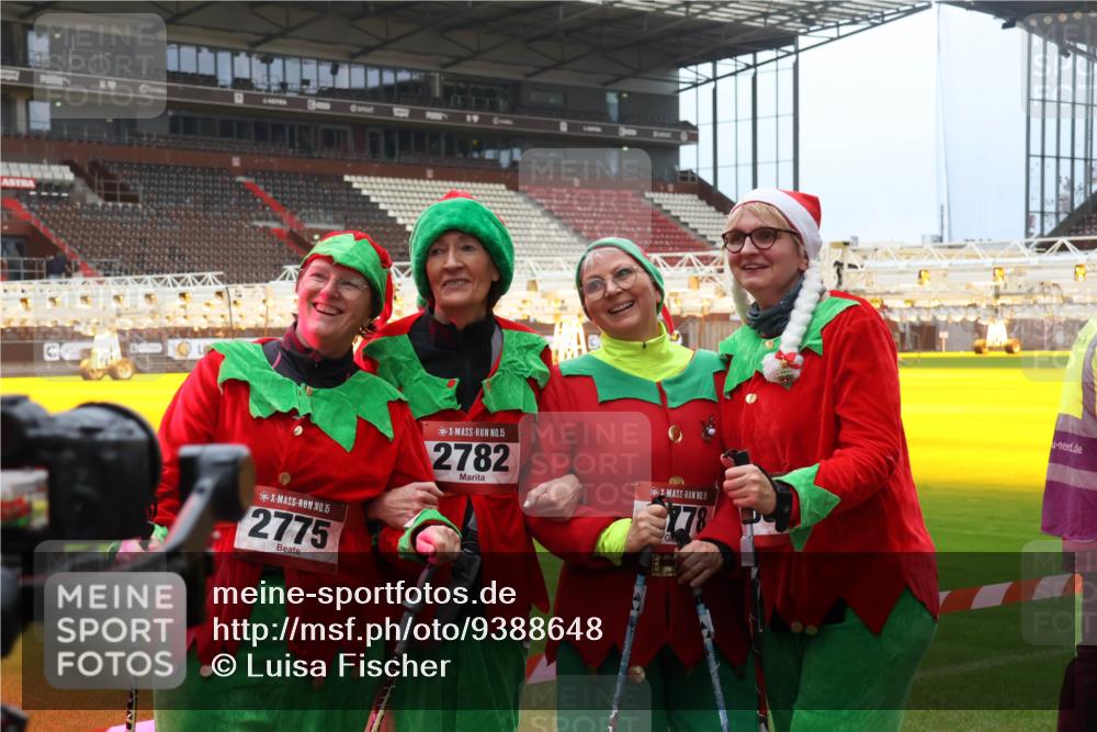07.12.2025 - St. Pauli X-Mass-Run No. 15 Luisa Fischer http://msf.ph/oto/9388648 07.12.2025 11:55:41 Ziel 15, 2775, 15, 2782, 5, 1131, 1132, 1448, 1657, 1720, 1835, 2671, 3611, 3991 meine-sportfotos.de