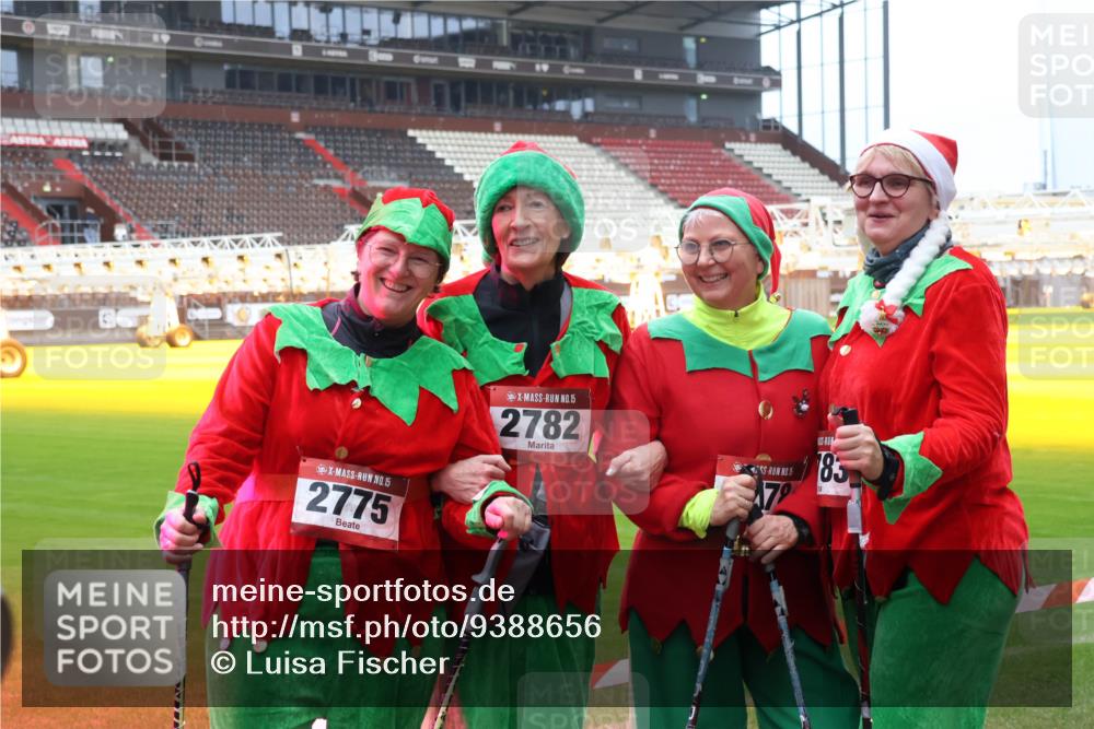 07.12.2025 - St. Pauli X-Mass-Run No. 15 Luisa Fischer http://msf.ph/oto/9388656 07.12.2025 11:55:44 Ziel 15, 2775, 15, 2782, 5, 79, 185, 1131, 1132, 1448, 1535, 1657, 1720, 1835, 2671, 3611, 3991, 4013, 4785 meine-sportfotos.de