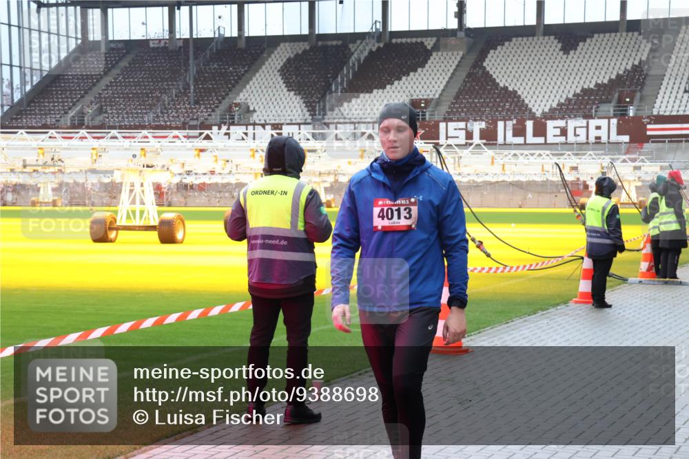 07.12.2025 - St. Pauli X-Mass-Run No. 15 Luisa Fischer http://msf.ph/oto/9388698 07.12.2025 11:56:23 Ziel 5, 4013, 294, 299, 1030, 1042, 1131, 1132, 1144, 1535, 2077, 2094, 2455, 3499, 3502, 3611, 3802, 4013, 4785 meine-sportfotos.de
