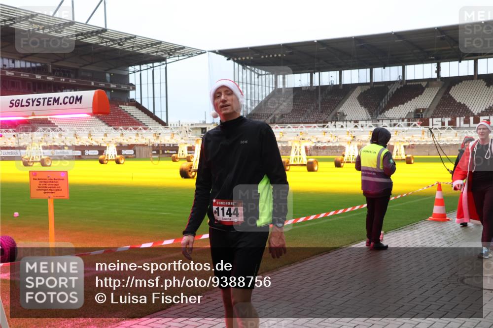 07.12.2025 - St. Pauli X-Mass-Run No. 15 Luisa Fischer http://msf.ph/oto/9388756 07.12.2025 11:57:03 Ziel 1144, 1030, 1088, 1144, 2596, 2598, 2599, 2824, 2825, 2826, 2929, 2932, 3007, 3433, 3459, 3496, 3498, 3499, 3511, 3842, 3843, 3844, 3900, 4172, 4174 meine-sportfotos.de