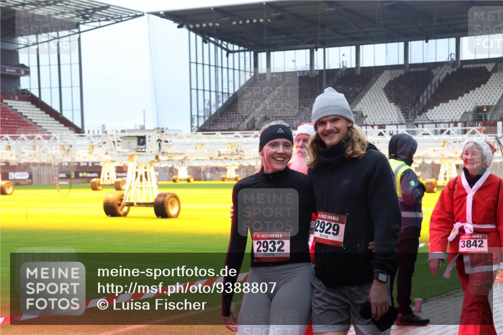 07.12.2025 - St. Pauli X-Mass-Run No. 15 Luisa Fischer http://msf.ph/oto/9388807 07.12.2025 11:57:36 Ziel 15, 2932, 15, 2929, 3842, 722, 1271, 1327, 1836, 1877, 2496, 2596, 2598, 2599, 2811, 2824, 2825, 2826, 3383, 3459, 4172, 4174 meine-sportfotos.de