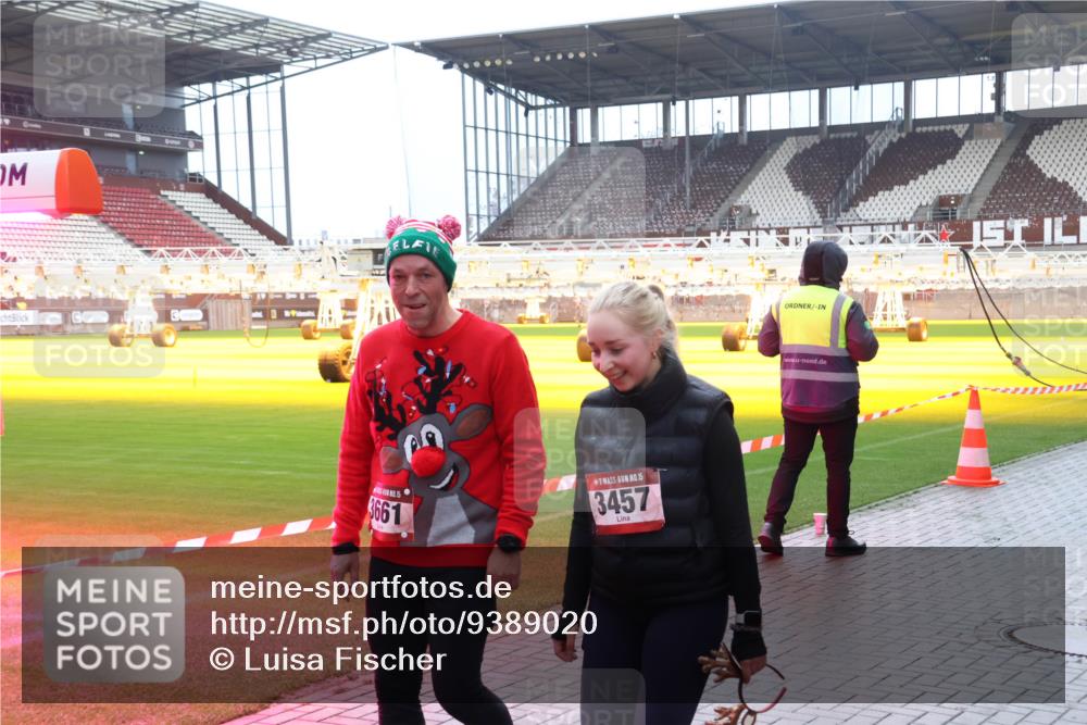 07.12.2025 - St. Pauli X-Mass-Run No. 15 Luisa Fischer http://msf.ph/oto/9389020 07.12.2025 11:59:14 Ziel 15, 3661, 15, 3457, 163, 409, 413, 415, 419, 589, 1151, 1777, 1909, 1914, 3150, 3192, 3457, 3533, 3661, 4057, 4312, 4505, 4721, 4733, 4749 meine-sportfotos.de