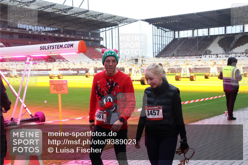 07.12.2025 - St. Pauli X-Mass-Run No. 15 Luisa Fischer http://msf.ph/oto/9389023 07.12.2025 11:59:14 Ziel 15, 3661, 15, 3457, 163, 409, 413, 415, 419, 589, 1151, 1777, 1909, 1914, 3150, 3192, 3457, 3533, 3661, 4057, 4312, 4505, 4721, 4733, 4749 meine-sportfotos.de