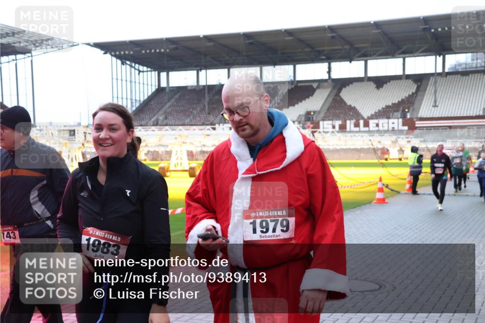 07.12.2025 - St. Pauli X-Mass-Run No. 15 Luisa Fischer http://msf.ph/oto/9389413 07.12.2025 12:03:34 Ziel 143, 15, 1983, 15, 1979, 1, 267, 826, 1279, 2095, 2610, 2747, 2822, 2834, 2843, 3122, 3125, 3130, 3134, 3281, 3282, 3803, 3937, 3941, 3943, 4024, 4076, 4120, 4228, 4241, 4243, 4244, 4681, 4682, 4683, 4684, 4732, 4741, 4747, 4750, 4751, 5007 meine-sportfotos.de