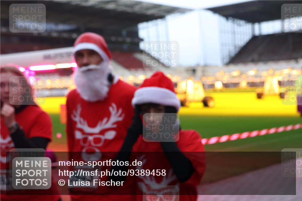 07.12.2025 - St. Pauli X-Mass-Run No. 15 Luisa Fischer http://msf.ph/oto/9389458 07.12.2025 12:04:15 Ziel 837, 1943, 255, 258, 263, 723, 778, 795, 923, 1236, 1357, 3081, 3082, 3316, 3317, 3753, 3807, 3851, 3994, 3996, 3997, 4006, 4011, 4021, 4022, 4047, 4049, 4131, 4221, 4224, 4241, 4247, 4365, 4367, 4726, 4731, 4732, 4742, 4746, 5007 meine-sportfotos.de