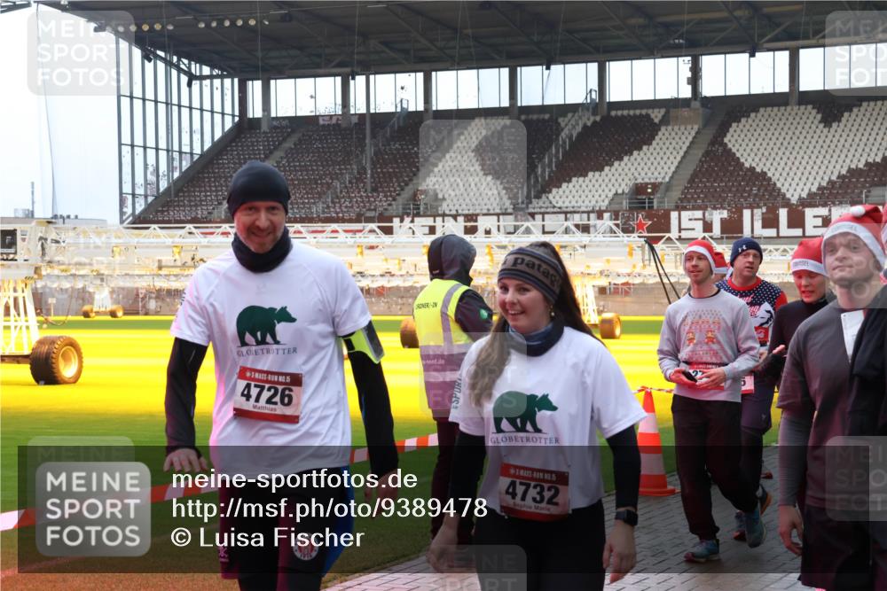 07.12.2025 - St. Pauli X-Mass-Run No. 15 Luisa Fischer http://msf.ph/oto/9389478 07.12.2025 12:04:22 Ziel 61, 15, 4726, 15, 4732, 255, 258, 263, 723, 778, 795, 923, 1228, 1231, 1236, 1357, 1504, 2091, 2398, 3081, 3082, 3121, 3316, 3317, 3705, 3753, 3807, 3851, 3983, 3985, 3994, 3996, 3997, 4006, 4008, 4011, 4021, 4022, 4047, 4049, 4131, 4221, 4224, 4241, 4247, 4302, 4305, 4311, 4365, 4367, 4726, 4731, 4742, 4746 meine-sportfotos.de