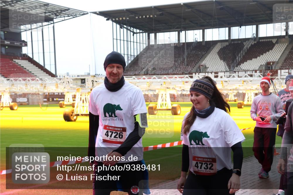 07.12.2025 - St. Pauli X-Mass-Run No. 15 Luisa Fischer http://msf.ph/oto/9389481 07.12.2025 12:04:22 Ziel 15, 4726, 15, 4732, 255, 258, 263, 723, 778, 795, 923, 1228, 1231, 1236, 1357, 1504, 2091, 2398, 3081, 3082, 3121, 3316, 3317, 3705, 3753, 3807, 3851, 3983, 3985, 3994, 3996, 3997, 4006, 4008, 4011, 4021, 4022, 4047, 4049, 4131, 4221, 4224, 4241, 4247, 4302, 4305, 4311, 4365, 4367, 4726, 4731, 4742, 4746 meine-sportfotos.de