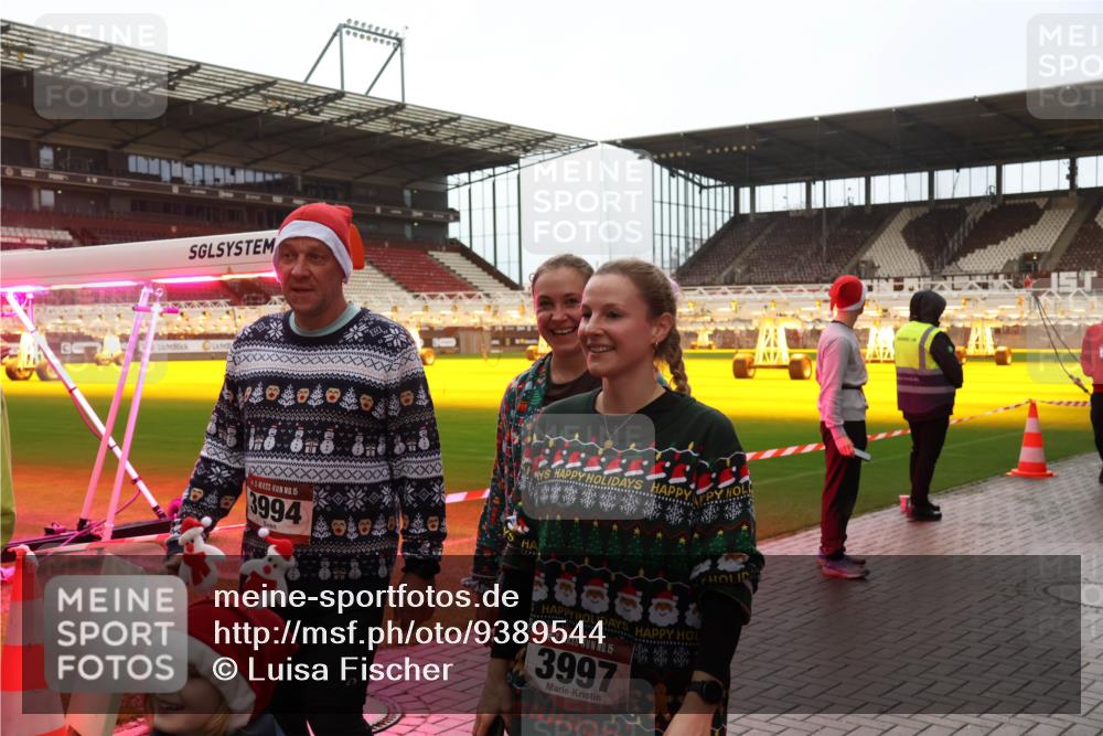 07.12.2025 - St. Pauli X-Mass-Run No. 15 Luisa Fischer http://msf.ph/oto/9389544 07.12.2025 12:04:53 Ziel 15, 3994, 15, 3997, 1, 778, 795, 923, 1228, 1231, 1236, 1357, 1490, 1504, 2091, 2398, 2404, 2410, 2769, 3121, 3604, 3675, 3688, 3705, 3725, 3753, 3833, 3851, 3983, 3985, 4008, 4047, 4049, 4056, 4059, 4131, 4302, 4305, 4311, 4365, 4367, 4374, 4375, 4386, 4417, 4418, 4420, 4728 meine-sportfotos.de