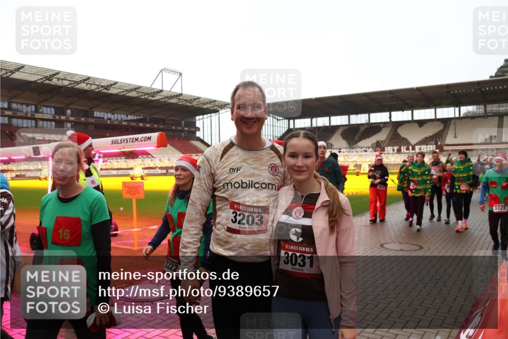 07.12.2025 - St. Pauli X-Mass-Run No. 15 Luisa Fischer http://msf.ph/oto/9389657 07.12.2025 12:05:43 Ziel 16, 3322, 1, 15, 3316, 15, 3203, 15, 3031, 3323, 666, 860, 1244, 1303, 1304, 1444, 1445, 1446, 1781, 2227, 3021, 3175, 3176, 3268, 3273, 3279, 3372, 3487, 3569, 3577, 3581, 4329, 4719, 4729, 4748, 4787, 4788, 4789 meine-sportfotos.de
