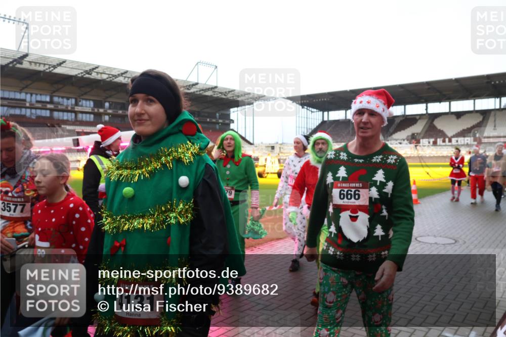 07.12.2025 - St. Pauli X-Mass-Run No. 15 Luisa Fischer http://msf.ph/oto/9389682 07.12.2025 12:05:53 Ziel 3577, 90, 3581, 15, 4131, 79, 15, 666, 666, 860, 1244, 1303, 1304, 1444, 1445, 1446, 1781, 2227, 3268, 3273, 3279, 3372, 4719, 4729, 4748, 4787, 4788, 4789 meine-sportfotos.de