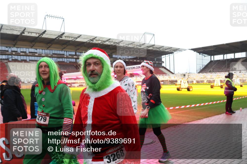 07.12.2025 - St. Pauli X-Mass-Run No. 15 Luisa Fischer http://msf.ph/oto/9389691 07.12.2025 12:05:56 Ziel 71, 15, 279, 15, 3268, 666, 860, 1244, 1303, 1304, 1444, 1445, 1446, 1781, 2227, 3268, 3273, 3279, 3372, 4719, 4729, 4748, 4787, 4788, 4789 meine-sportfotos.de