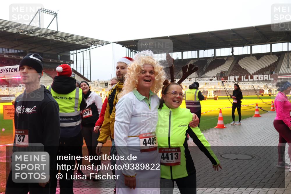 07.12.2025 - St. Pauli X-Mass-Run No. 15 Luisa Fischer http://msf.ph/oto/9389822 07.12.2025 12:06:49 Ziel 15, 137, 4327, 4405, 15, 4413, 5, 6, 173, 189, 339, 345, 760, 768, 1038, 1347, 1351, 1353, 1956, 1957, 2018, 2415, 4019, 4020, 4217, 4219, 4222, 4403, 4404, 4405, 4413, 4783, 4784 meine-sportfotos.de