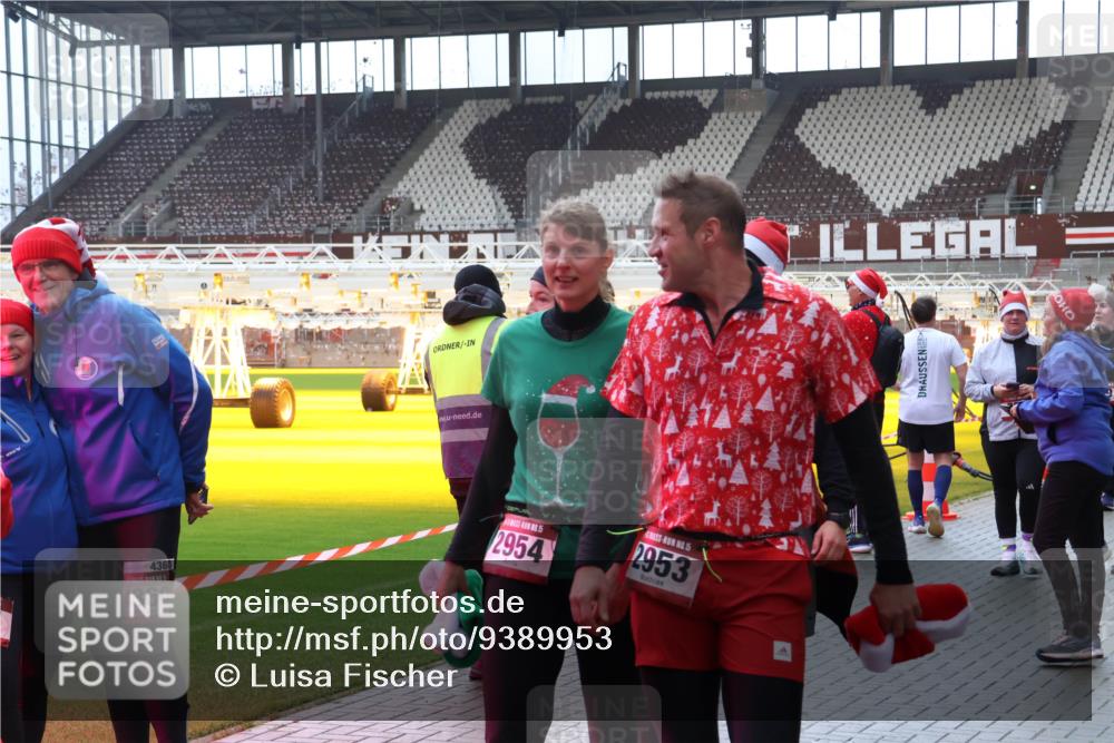 07.12.2025 - St. Pauli X-Mass-Run No. 15 Luisa Fischer http://msf.ph/oto/9389953 07.12.2025 12:08:39 Ziel 4360, 5, 4360, 15, 2954, 15, 2953, 325, 334, 587, 849, 850, 1224, 1493, 1514, 1899, 1940, 1943, 2953, 2954, 3141, 3397, 3460, 3609, 3668, 3816, 3861, 3867, 3898, 3899, 4035, 4210, 4212, 4213, 4214, 4215, 4269, 4271, 4272, 4292, 4393, 4395, 4711, 4712, 4717, 4722, 4730 meine-sportfotos.de
