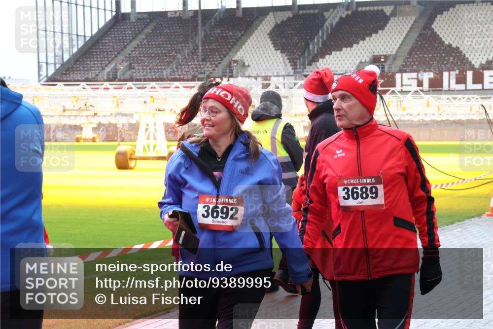 07.12.2025 - St. Pauli X-Mass-Run No. 15 Luisa Fischer http://msf.ph/oto/9389995 07.12.2025 12:08:58 Ziel 15, 3692, 1, 15, 3689, 325, 334, 586, 1214, 1219, 1224, 1253, 1269, 1270, 1493, 1514, 1901, 1940, 1943, 2679, 2873, 2889, 2892, 3141, 3230, 3233, 3397, 3595, 3609, 3861, 3867, 3876, 4084, 4086, 4137, 4138, 4182, 4183, 4212, 4213, 4214, 4215, 4252, 4269, 4271, 4272, 4292, 4294, 4295, 4297, 4422, 4429, 4711, 4712, 4717, 4720 meine-sportfotos.de