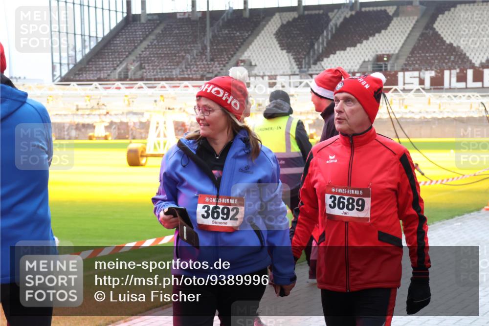 07.12.2025 - St. Pauli X-Mass-Run No. 15 Luisa Fischer http://msf.ph/oto/9389996 07.12.2025 12:08:59 Ziel 15, 3692, 15, 3689, 325, 334, 586, 1214, 1219, 1224, 1253, 1269, 1270, 1493, 1514, 1901, 1940, 1943, 2679, 2873, 2889, 2892, 3141, 3230, 3233, 3397, 3595, 3609, 3861, 3867, 3876, 4084, 4086, 4137, 4138, 4182, 4183, 4212, 4213, 4214, 4215, 4252, 4269, 4271, 4272, 4292, 4294, 4295, 4297, 4422, 4429, 4711, 4712, 4717, 4720 meine-sportfotos.de