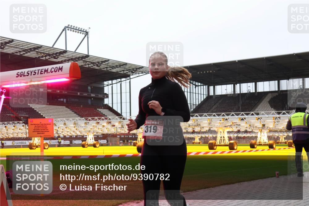 07.12.2025 - St. Pauli X-Mass-Run No. 15 Luisa Fischer http://msf.ph/oto/9390782 07.12.2025 10:59:15 Ziel 4, 15, 319, 7, 582, 606, 907, 941, 1160, 1174, 1451, 1453, 1456, 1458, 1459, 1476, 1508, 2130, 2131, 2503 meine-sportfotos.de