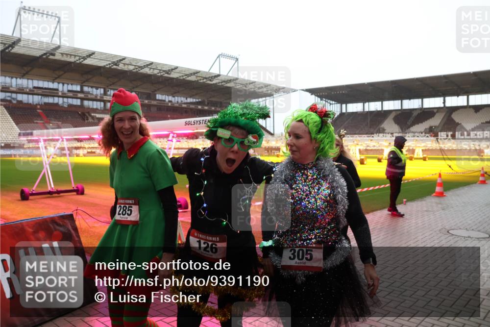 07.12.2025 - St. Pauli X-Mass-Run No. 15 Luisa Fischer http://msf.ph/oto/9391190 07.12.2025 11:04:56 Ziel 15, 285, 15, 126, 305, 33, 126, 215, 216, 285, 305, 361, 395, 432, 700, 702, 734, 740, 764, 1200, 1252, 1254, 1401, 1643, 1695, 1766, 1769, 1852, 1854, 1856, 2791, 2919, 3719, 4561, 4563, 4565, 4566, 4567, 4568, 4569, 4570, 4571, 4573, 4576, 4577, 4578 meine-sportfotos.de