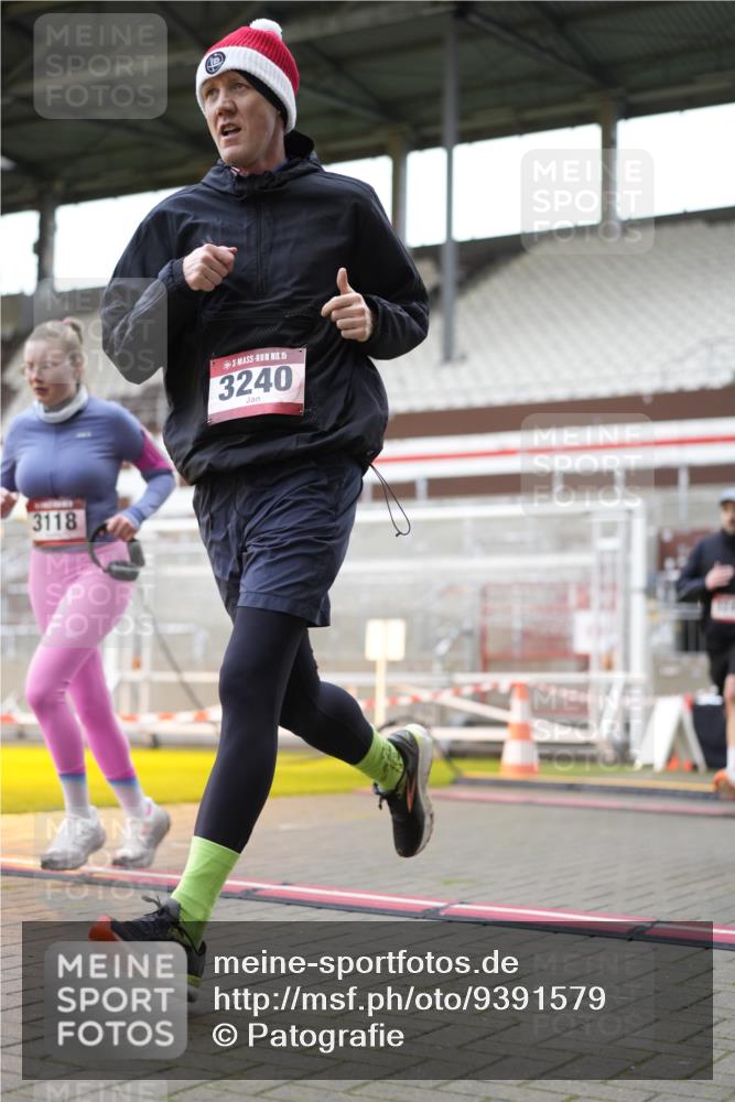 07.12.2025 - St. Pauli X-Mass-Run No. 15 Patografie http://msf.ph/oto/9391579 07.12.2025 10:39:25 Ziel 981, 1796, 1889, 2354, 2420, 3118, 3240, 3242 meine-sportfotos.de