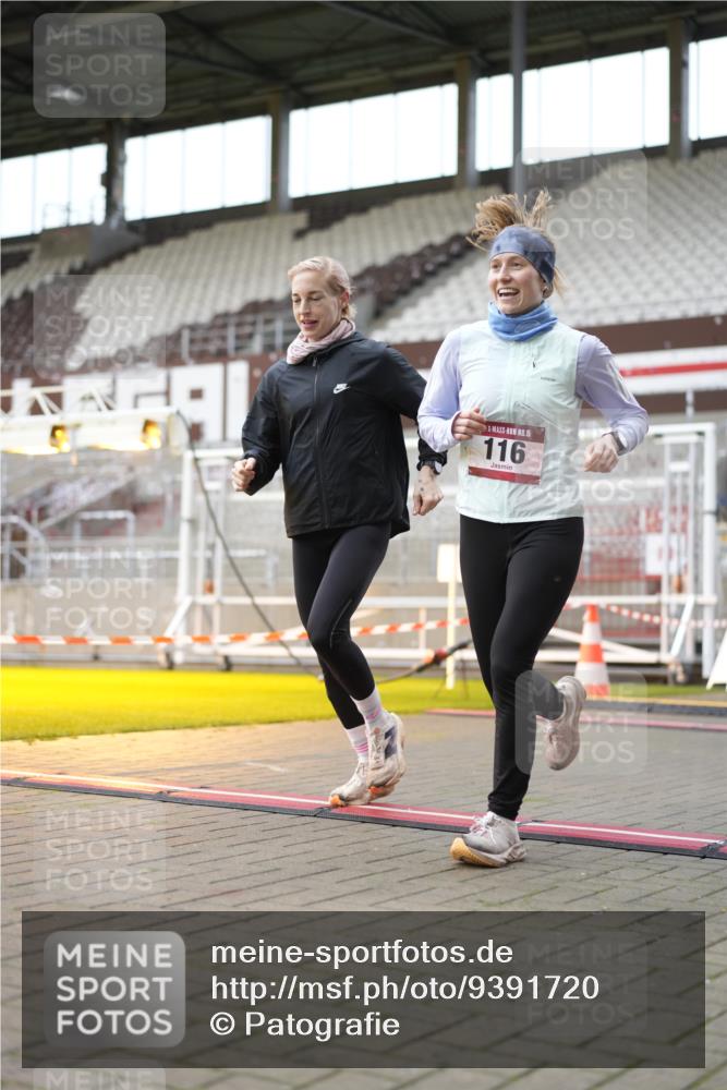 07.12.2025 - St. Pauli X-Mass-Run No. 15 Patografie http://msf.ph/oto/9391720 07.12.2025 10:42:14 Ziel 116, 1438, 2157, 2261, 2931, 3042, 3399, 4045, 4046, 4441, 4622 meine-sportfotos.de
