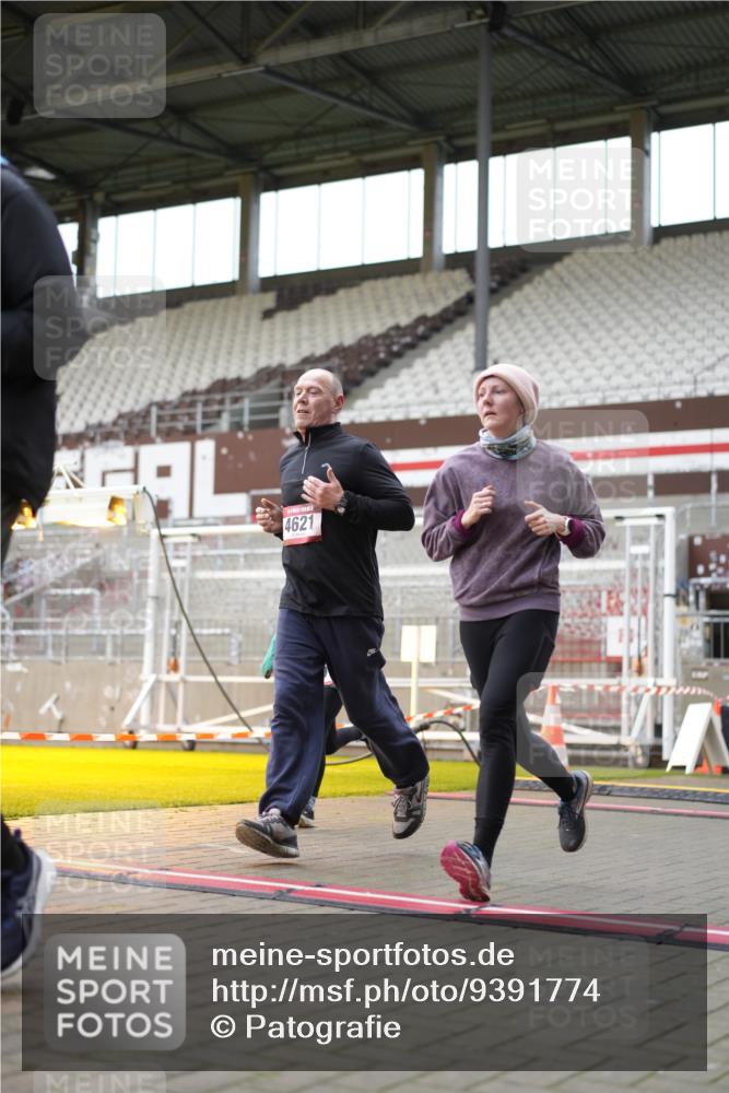 07.12.2025 - St. Pauli X-Mass-Run No. 15 Patografie http://msf.ph/oto/9391774 07.12.2025 10:42:56 Ziel 296, 604, 1758, 2336, 2337, 2802, 2901, 3381, 4161, 4621, 4857 meine-sportfotos.de
