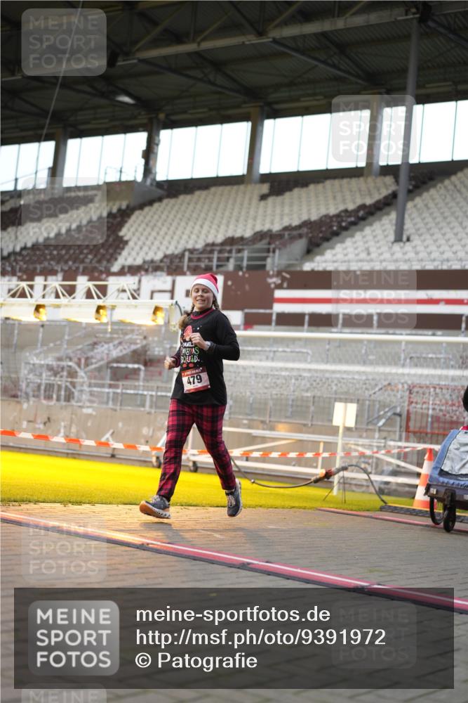 07.12.2025 - St. Pauli X-Mass-Run No. 15 Patografie http://msf.ph/oto/9391972 07.12.2025 10:46:21 Ziel 38, 41, 153, 168, 221, 479, 485, 639, 641, 914, 917, 921, 1040, 1043, 2082, 2092, 2216, 2303, 2306, 2574, 2960, 2998, 3001, 4589 meine-sportfotos.de