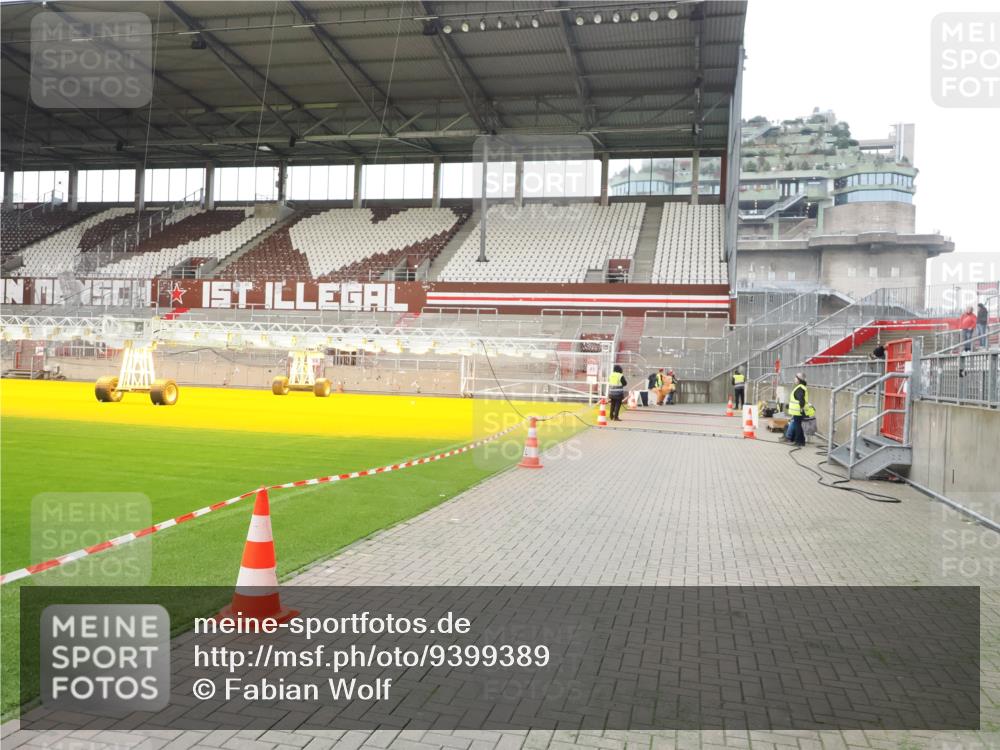 07.12.2025 - St. Pauli X-Mass-Run No. 15 Fabian Wolf http://msf.ph/oto/9399389 07.12.2025 10:59:48 Ziel 301, 306, 420, 4128 meine-sportfotos.de