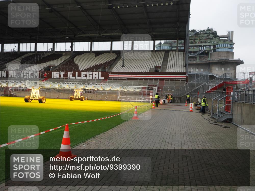 07.12.2025 - St. Pauli X-Mass-Run No. 15 Fabian Wolf http://msf.ph/oto/9399390 07.12.2025 10:59:48 Ziel 301, 306, 420, 4128 meine-sportfotos.de