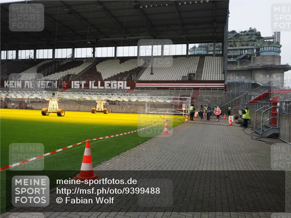 07.12.2025 - St. Pauli X-Mass-Run No. 15 Fabian Wolf http://msf.ph/oto/9399488 07.12.2025 11:00:42 Ziel 410, 433, 439, 492, 611, 1660, 1721, 3349, 3353, 3952, 4478 meine-sportfotos.de