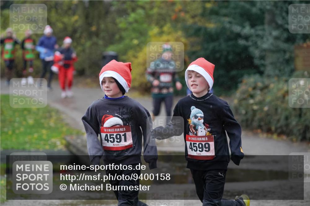 07.12.2025 - St. Pauli X-Mass-Run No. 15 Michael Burmester http://msf.ph/oto/9400158 07.12.2025 10:20:23 Laufen 15, 4591, 15, 4599 meine-sportfotos.de