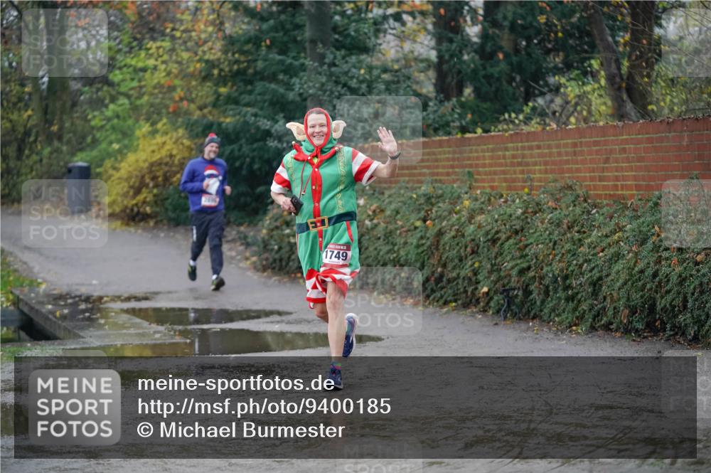 07.12.2025 - St. Pauli X-Mass-Run No. 15 Michael Burmester http://msf.ph/oto/9400185 07.12.2025 10:20:38 Laufen 2896, 1749 meine-sportfotos.de