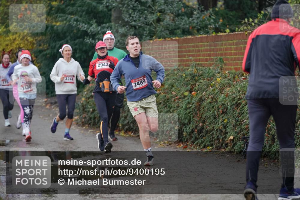 07.12.2025 - St. Pauli X-Mass-Run No. 15 Michael Burmester http://msf.ph/oto/9400195 07.12.2025 10:20:48 Laufen 179, 3408, 3244, 2943, 5, 2489 meine-sportfotos.de