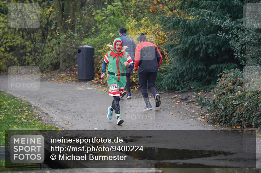 07.12.2025 - St. Pauli X-Mass-Run No. 15 Michael Burmester http://msf.ph/oto/9400224 07.12.2025 10:20:59 Laufen 1748 meine-sportfotos.de
