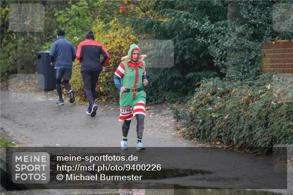 07.12.2025 - St. Pauli X-Mass-Run No. 15 Michael Burmester http://msf.ph/oto/9400226 07.12.2025 10:21:00 Laufen 1748 meine-sportfotos.de