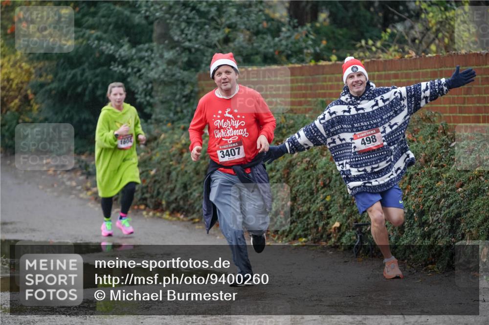 07.12.2025 - St. Pauli X-Mass-Run No. 15 Michael Burmester http://msf.ph/oto/9400260 07.12.2025 10:21:18 Laufen 1604, 15, 3407, 5, 498 meine-sportfotos.de
