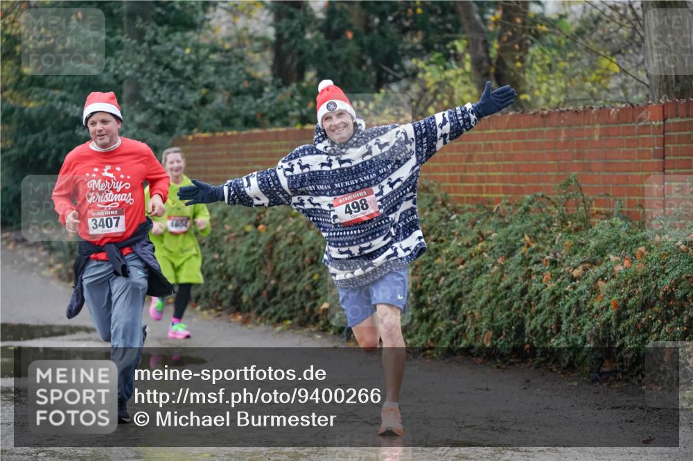 07.12.2025 - St. Pauli X-Mass-Run No. 15 Michael Burmester http://msf.ph/oto/9400266 07.12.2025 10:21:19 Laufen 15, 3407, 1604, 15, 498 meine-sportfotos.de