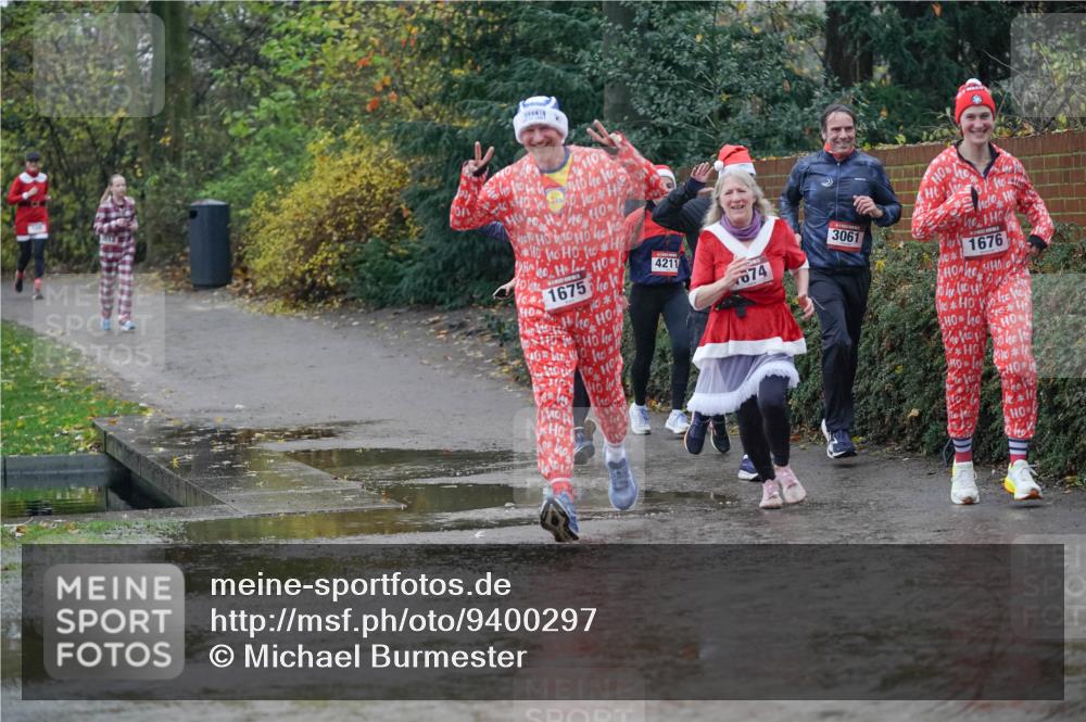 07.12.2025 - St. Pauli X-Mass-Run No. 15 Michael Burmester http://msf.ph/oto/9400297 07.12.2025 10:21:34 Laufen 10, 1675, 10, 140, 4211, 074, 3061, 1676 meine-sportfotos.de