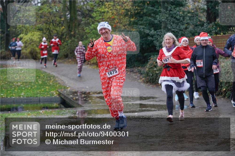 07.12.2025 - St. Pauli X-Mass-Run No. 15 Michael Burmester http://msf.ph/oto/9400301 07.12.2025 10:21:35 Laufen 10, 5, 1675, 4, 167, 2916, 828 meine-sportfotos.de