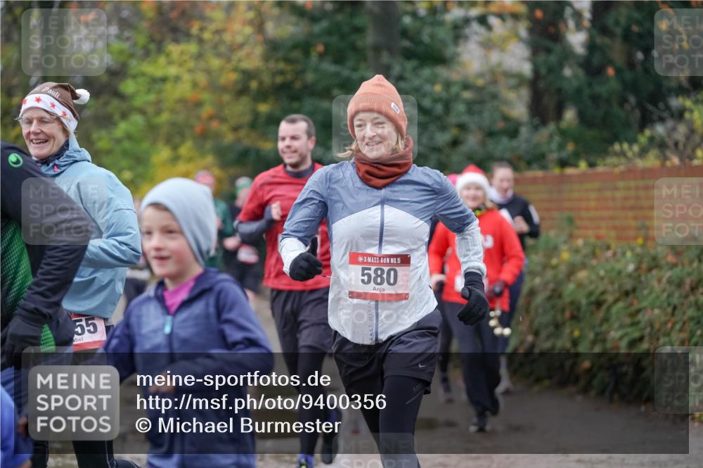 07.12.2025 - St. Pauli X-Mass-Run No. 15 Michael Burmester http://msf.ph/oto/9400356 07.12.2025 10:21:57 Laufen 55, 15, 580 meine-sportfotos.de