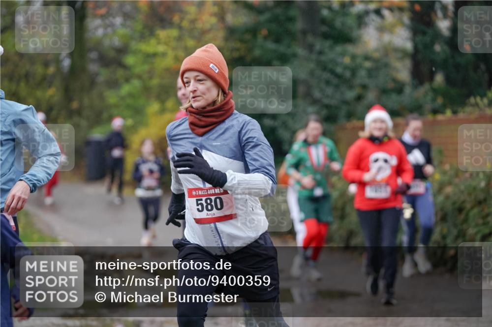 07.12.2025 - St. Pauli X-Mass-Run No. 15 Michael Burmester http://msf.ph/oto/9400359 07.12.2025 10:21:57 Laufen 5, 580 meine-sportfotos.de
