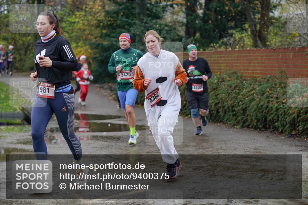 07.12.2025 - St. Pauli X-Mass-Run No. 15 Michael Burmester http://msf.ph/oto/9400375 07.12.2025 10:22:01 Laufen 15, 981, 2420, 5, 3382, 2507 meine-sportfotos.de