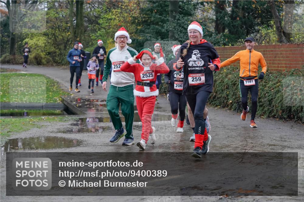 07.12.2025 - St. Pauli X-Mass-Run No. 15 Michael Burmester http://msf.ph/oto/9400389 07.12.2025 10:22:08 Laufen 252, 2525, 206, 15, 259, 3161 meine-sportfotos.de